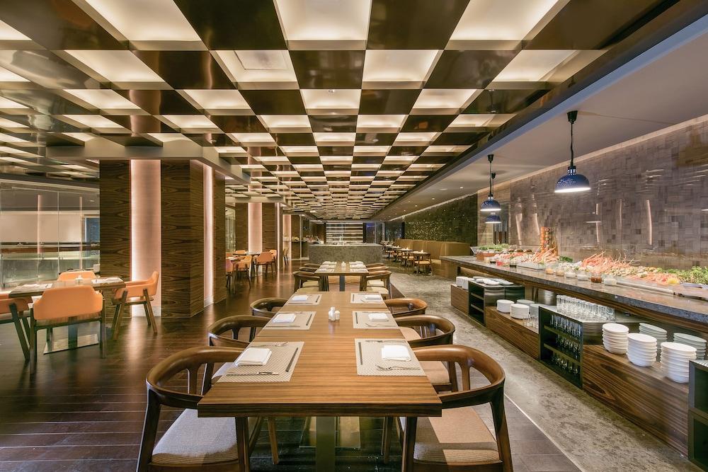 Amara Signature Shanghai Bagian luar foto