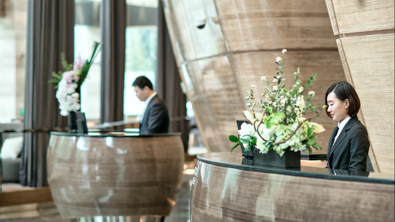 Amara Signature Shanghai Bagian luar foto